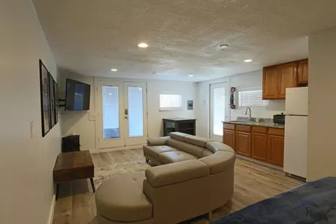 Living - 166 E 300 N, Hurricane, UT 84737 photo 5 of 5