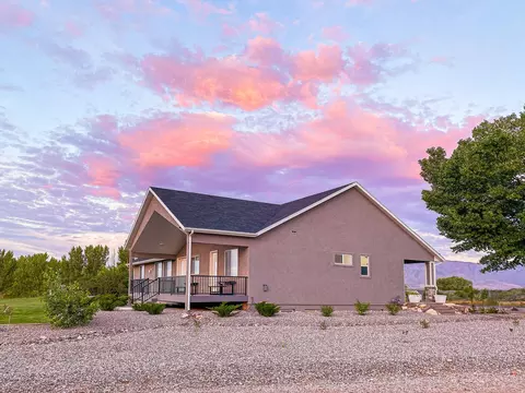 Exterior - 401 S 3430 E, New Harmony, UT 84757 photo 5 of 5