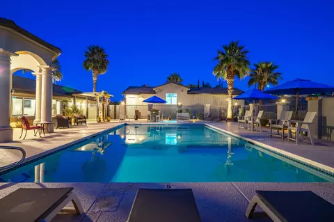 1297 W Lions Head Dr, Washington, UT 84780