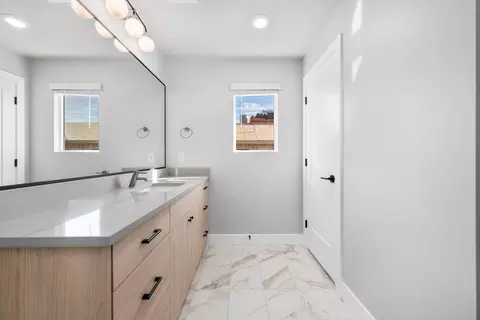 Bath - 3995 E Fossil Way #95, Washington, UT 84780 photo 2 of 5
