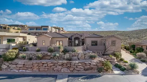 2464 E Granite Way, Saint George, UT 84790