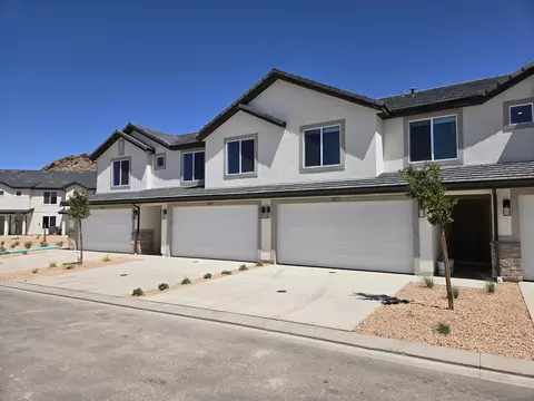 2785 E Fireweed Ln #2400, Washington, UT 84780