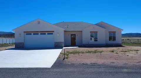 762 E 300 S, Enterprise, UT 84725