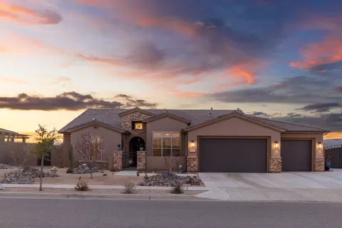 139 N Highland Pkwy, Washington, UT 84780