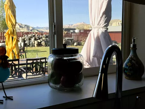 55 E 300 N, Henrieville, UT 84736 photo 13