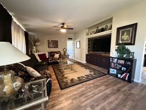 55 E 300 N, Henrieville, UT 84736 photo 2