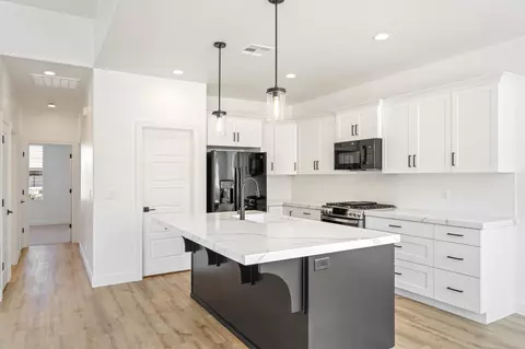 1275 Pocket Mesa Dr, Saint George, UT 84770