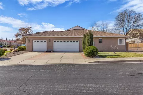 2313 E 700 N, Saint George, UT 84790