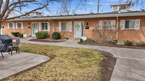 2199 Carriage Ln #5, Holladay, UT 84117