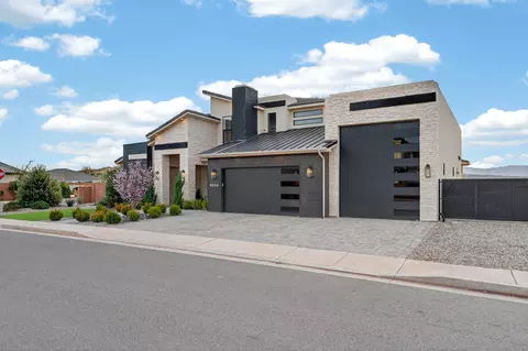 Exterior - 4204 S 960 E, Washington, UT 84780 photo 4 of 24