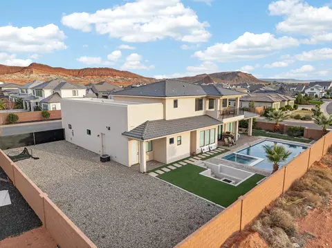 Exterior - 4204 S 960 E, Washington, UT 84780 photo 23 of 24