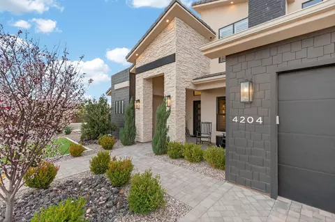 Exterior - 4204 S 960 E, Washington, UT 84780 photo 5 of 24