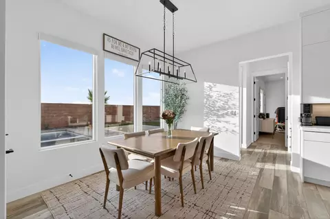 Dining - 4204 S 960 E, Washington, UT 84780 photo 2 of 2
