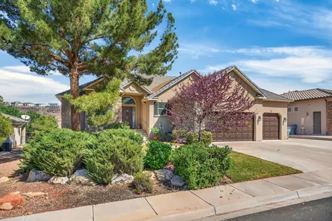 1727 Flagstone Rd, Saint George, UT 84790