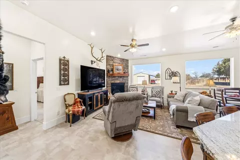 Living - 357 E Main St, Enterprise, UT 84725 photo 2 of 5
