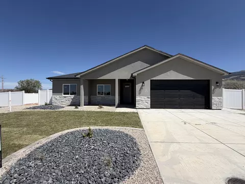 4992 N 970 E, Enoch, UT 84021