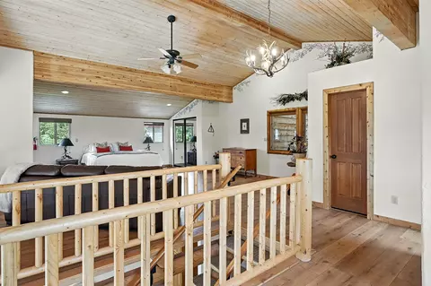 Entry Way - 433 W Eagles Roost St, Brian Head, UT 84719 photo 6 of 9