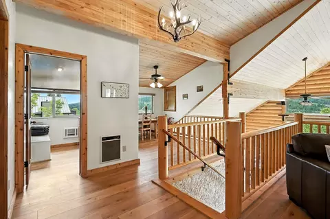 Entry Way - 433 W Eagles Roost St, Brian Head, UT 84719 photo 7 of 9