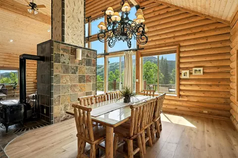 Dining - 433 W Eagles Roost St, Brian Head, UT 84719 photo 4 of 4