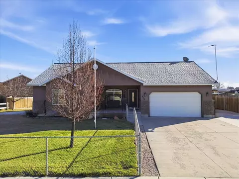 455 Rock Creek Dr, Gunnison, UT 84634