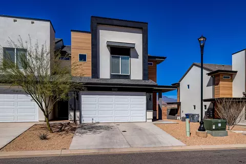 3333 Big Bend Ln, Washington, UT 84780