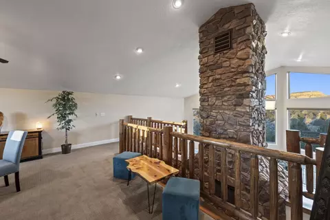 Entry Way - 1780 Eagle Ridge Cir, Hatch, UT 84735 photo 3 of 3