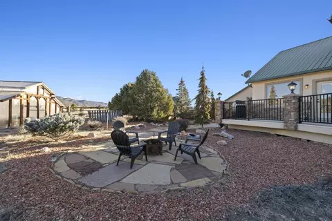 Exterior - 1780 Eagle Ridge Cir, Hatch, UT 84735 photo 8 of 27