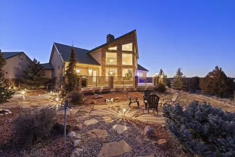 Exterior - 1780 Eagle Ridge Cir, Hatch, UT 84735 photo 22 of 27