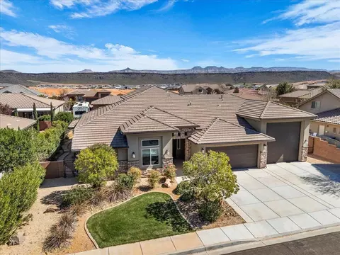 2623 S 3970 St W, Hurricane, UT 84737