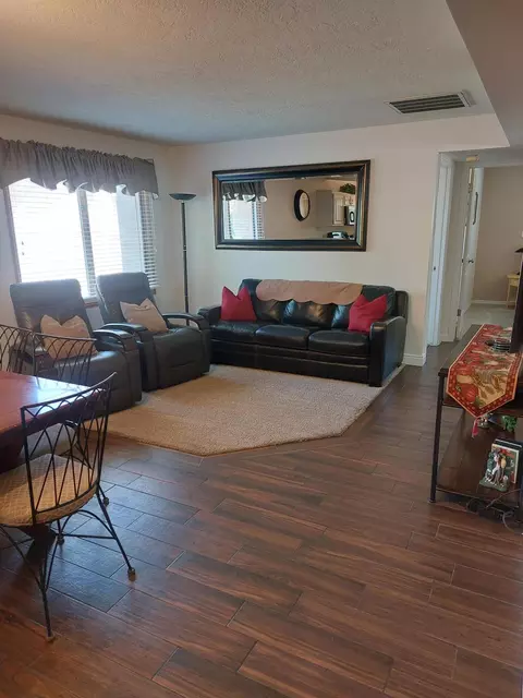 860 S Village Rd #G5, Saint George, UT 84770