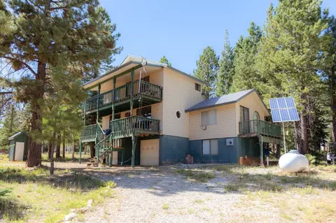 1270 W Strawberry Point Rd, Duck Creek Village, UT 84762