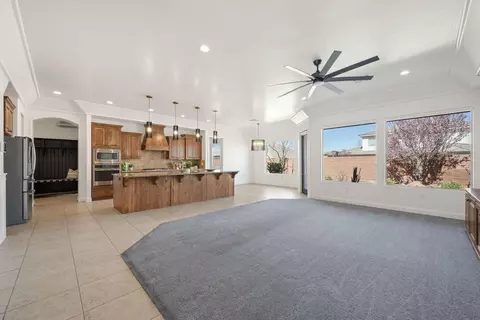 2735 E Auburn Dr, Saint George, UT 84790 photo 6