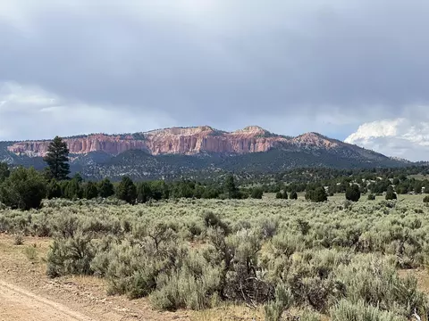 1520 Johnny Brown Pkwy #24, Kanab, UT 84741