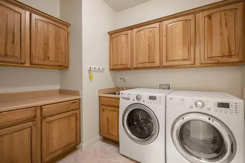 Other - 880 E Lori Ln, Washington, UT 84780 photo 7 of 11