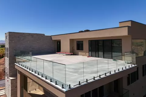 271 N Country Ln #E67, Saint George, UT 84770