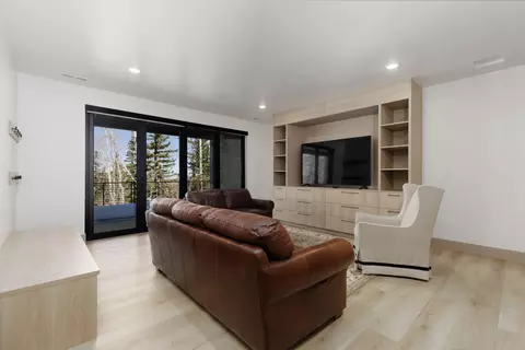 Other - 160 W Ridgeview St #7B, Brian Head, UT 84719 photo 10 of 12