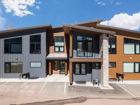 160 W Ridgeview St #7B, Brian Head, UT 84719