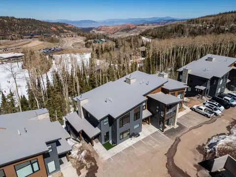 View/Area - 160 W Ridgeview St #7B, Brian Head, UT 84719 photo 1 of 8