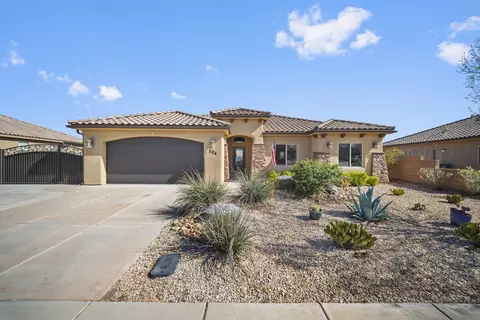 504 N Sugar Plumb Ln, Washington, UT 84780
