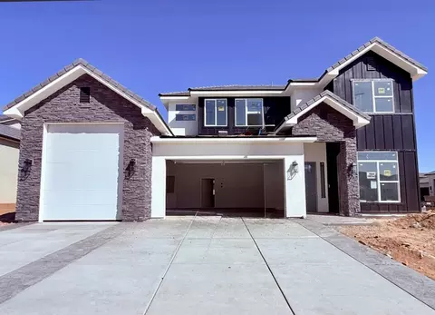 691 Goose Creek Dr, Washington, UT 84780