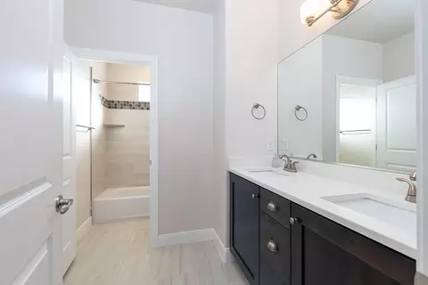 Bath - 1345 E Black Brush Dr, Washington, UT 84780 photo 6 of 6