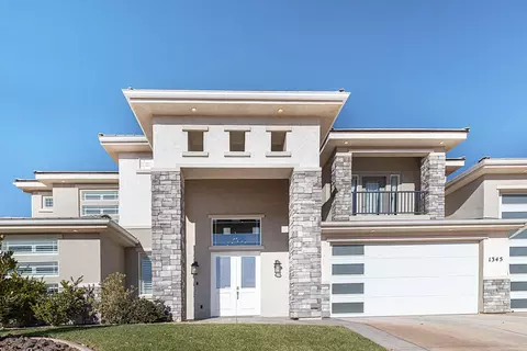 Exterior - 1345 E Black Brush Dr, Washington, UT 84780 photo 5 of 7