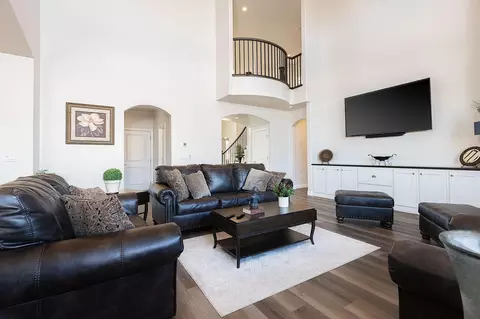 Living - 1345 E Black Brush Dr, Washington, UT 84780 photo 3 of 5