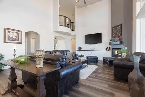 Living - 1345 E Black Brush Dr, Washington, UT 84780 photo 2 of 5