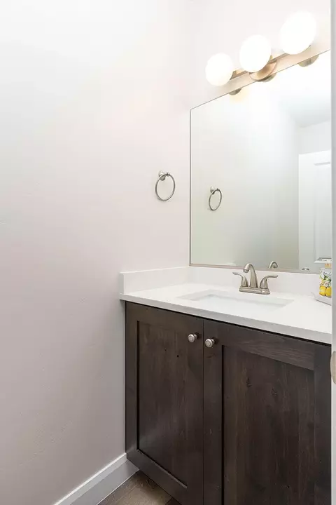 Bath - 1345 E Black Brush Dr, Washington, UT 84780 photo 1 of 6