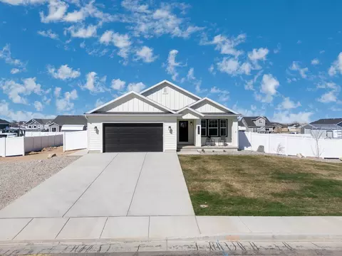 4349 N Half Mile Rd, Enoch, UT 84721