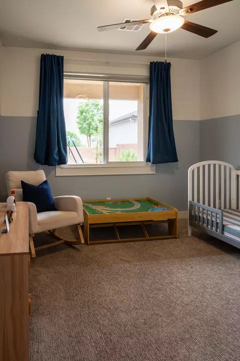 Bedroom - 355 Treasure Valley Rd, Washington, UT 84780 photo 4 of 4