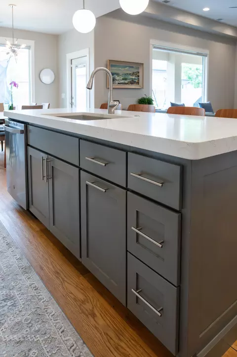 Kitchen - 355 Treasure Valley Rd, Washington, UT 84780 photo 3 of 3