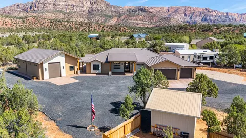 Other - 1295 E Cedar Dr, Apple Valley, UT 84737 photo 2 of 13