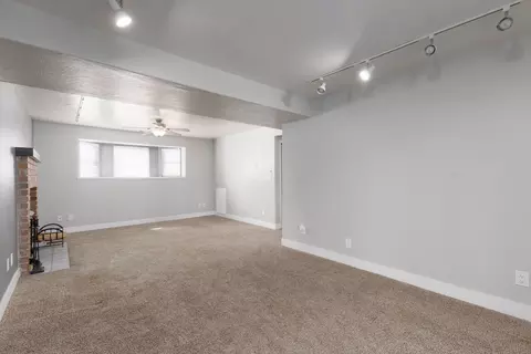 Living - 275 E 400 N, Parowan, UT 84761 photo 2 of 4